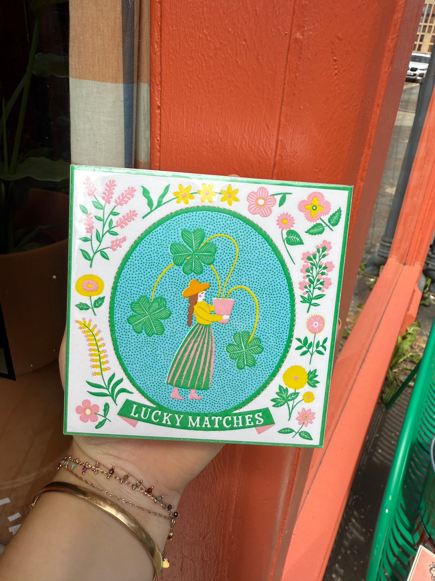 Luxury Matches - Lucky Gardner Matches