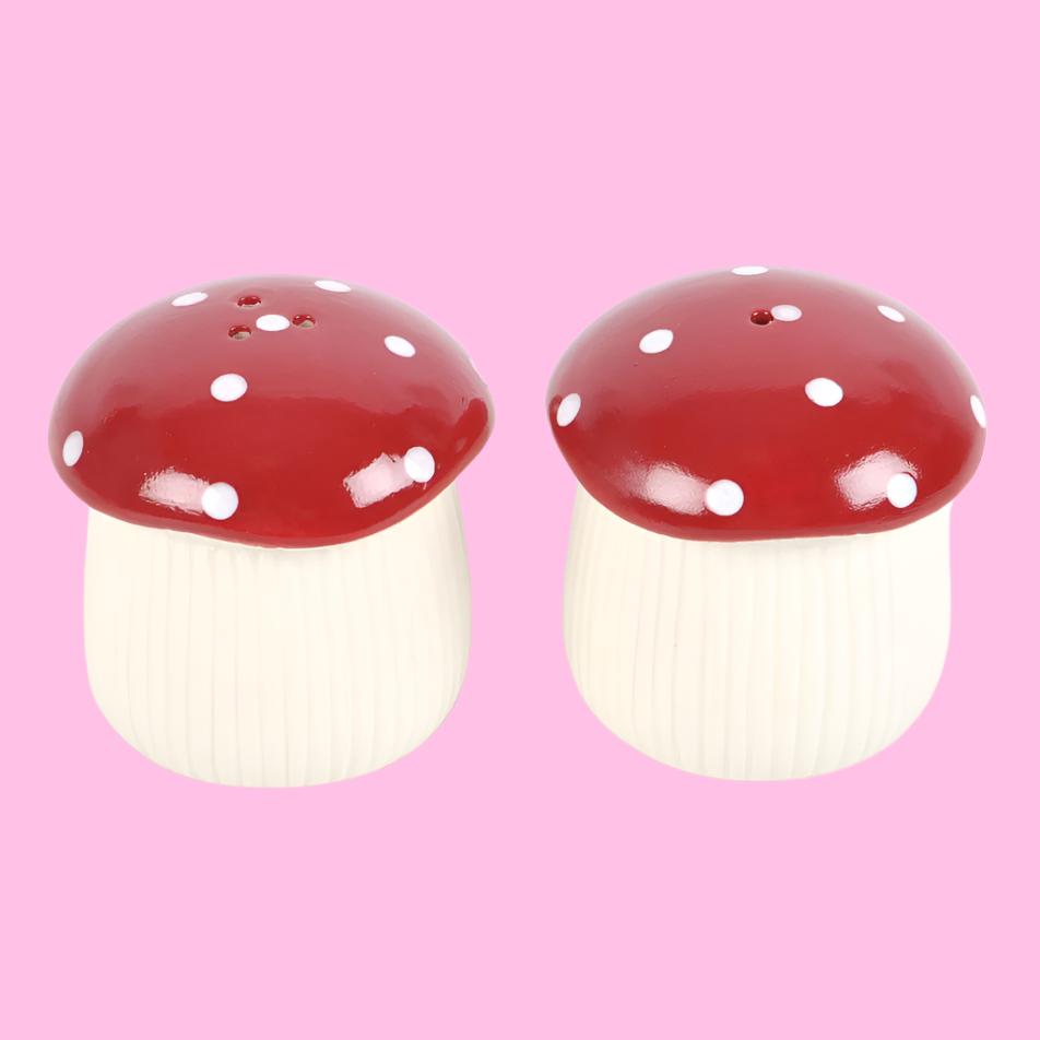 Mushroom Salt + Pepper Shakers